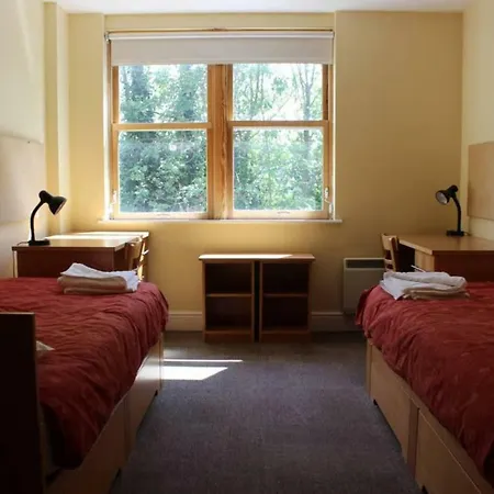Appartement 2 Bedroom In Central *